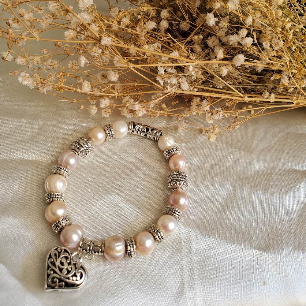 Hypoallergenic Sterling Silver Freshwater Heart Bracelet